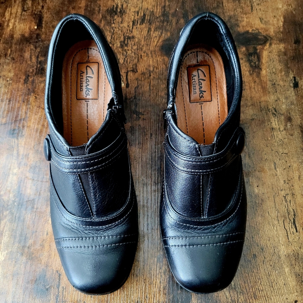 Clarks Artisan